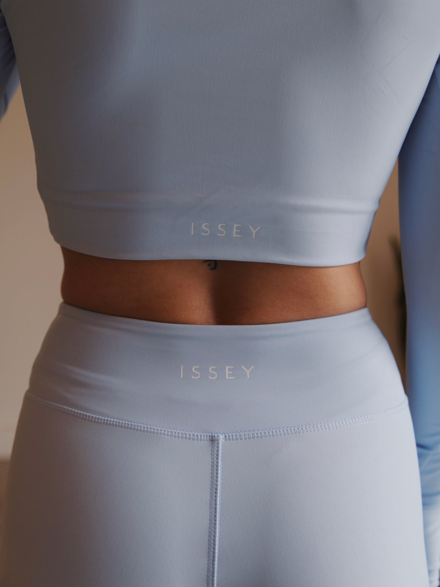 Oriel Long Sleeve Bra in Blue Crush