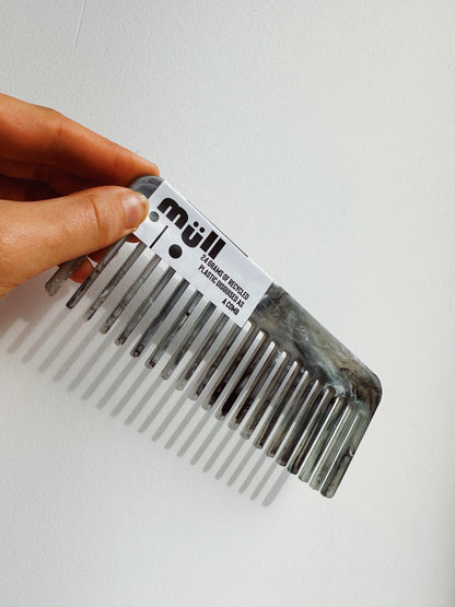 Müll Club Recycled Plastic Comb